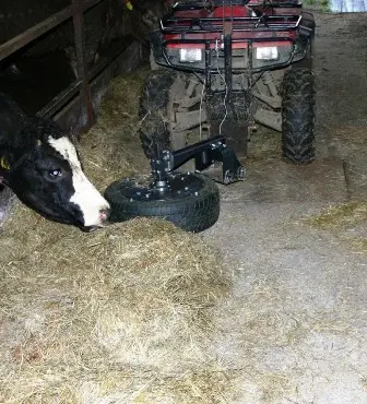 Silage Pusher to right- email